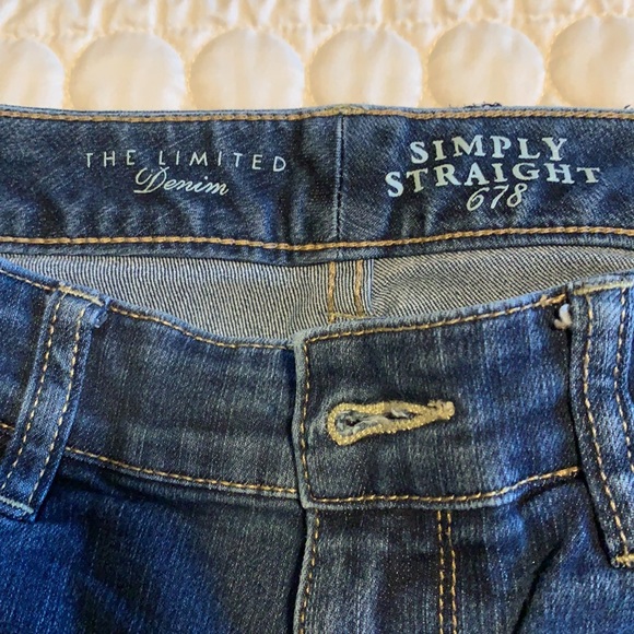 Your new favorite jeans - Picture 2 of 7